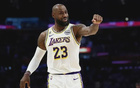 ESPN记者：现在詹姆斯在76人很开心，他和湖人之间是和平的分手
